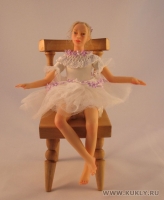 Fimo Miniature, Cernit, Высота композиции –16,5 см. Высота куклы –17,5 см., Май, 2008 г.